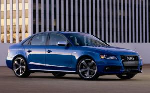 Audi S4 Sedan 2009 года (NA)